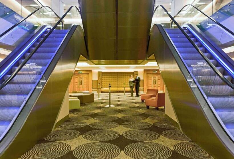 호텔 Sofitel London Heathrow