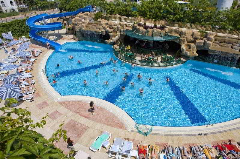 בית מלון כפרי Timo Resort