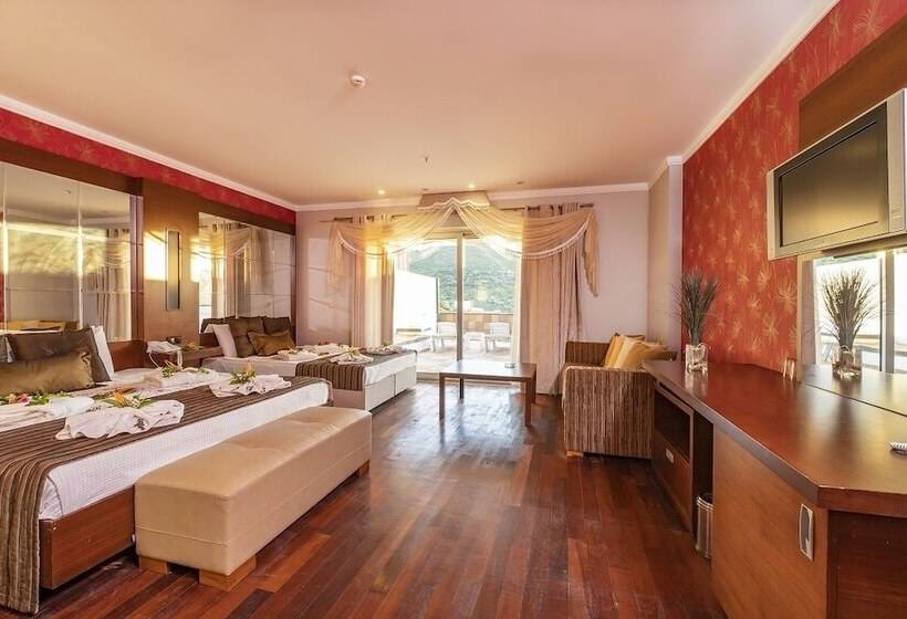 Maira Deluxe Resort Hotel Bodrum