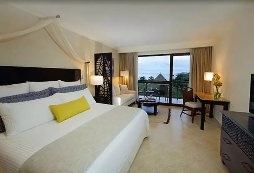 אתר נופש Dreams Playa Bonita All Inclusive