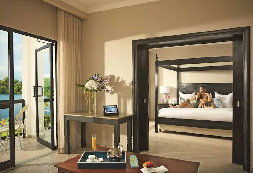 אתר נופש Dreams Playa Bonita All Inclusive