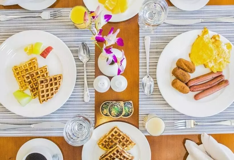 Savoy Suites Hotel Apartment   Newly Renovated