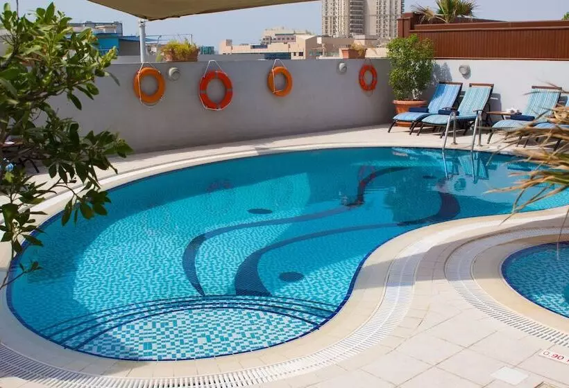 Savoy Suites Hotel Apartment   Newly Renovated