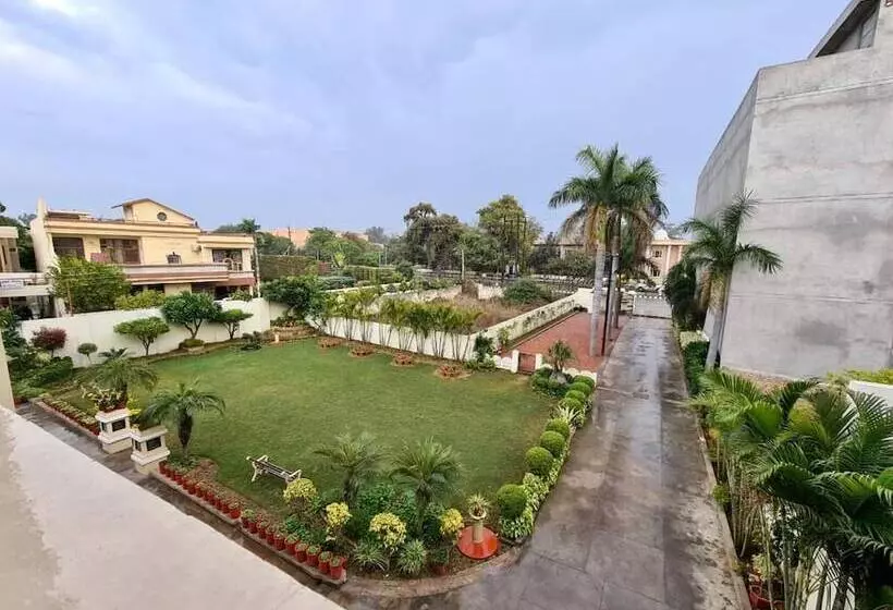 ベッドアンドブレックファースト The Heritage Villa