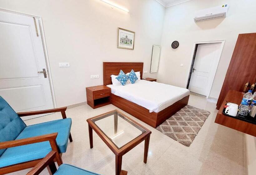 تختخواب و صبحانه The Heritage Villa