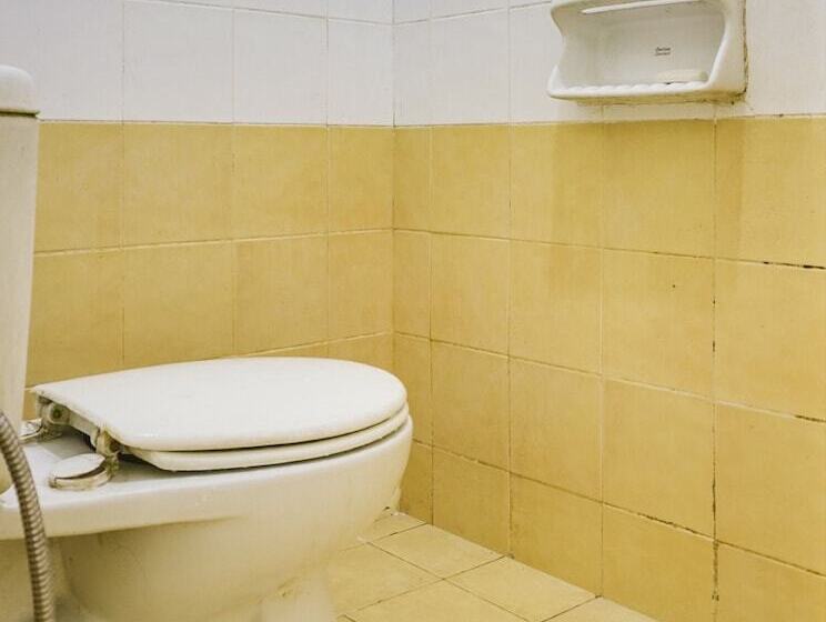 בית מלון כפרי Surya Inn Syariah Cikarang Redpartner