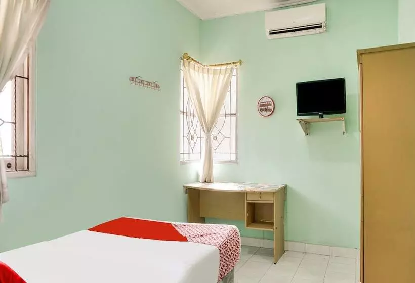 ホテル Surya Inn Syariah Cikarang Redpartner