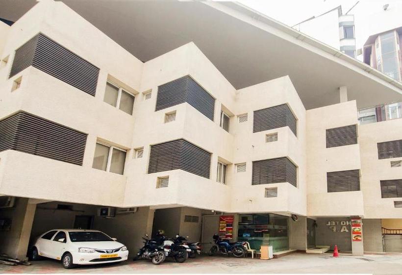 ホテル Oyo Com302 Ap V