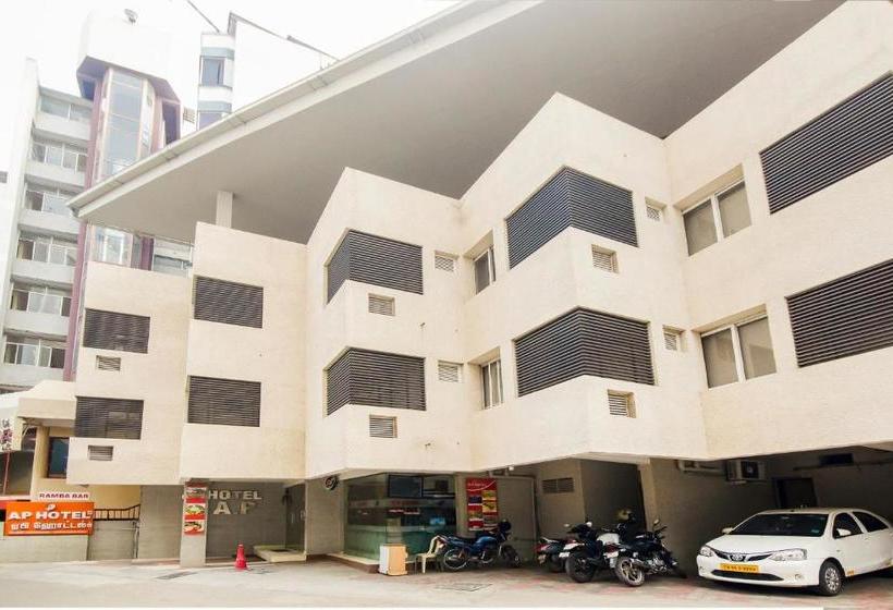 ホテル Oyo Com302 Ap V