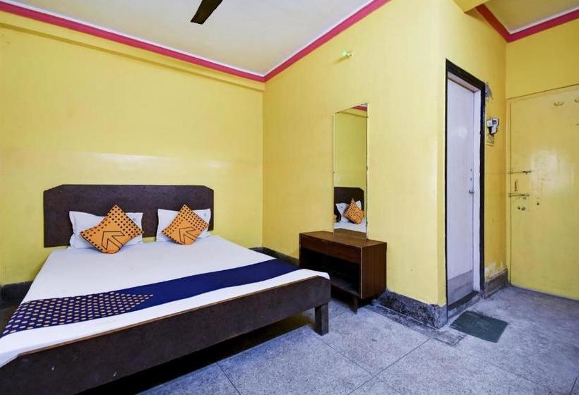 Hotelli Spot On 77478  Piyush