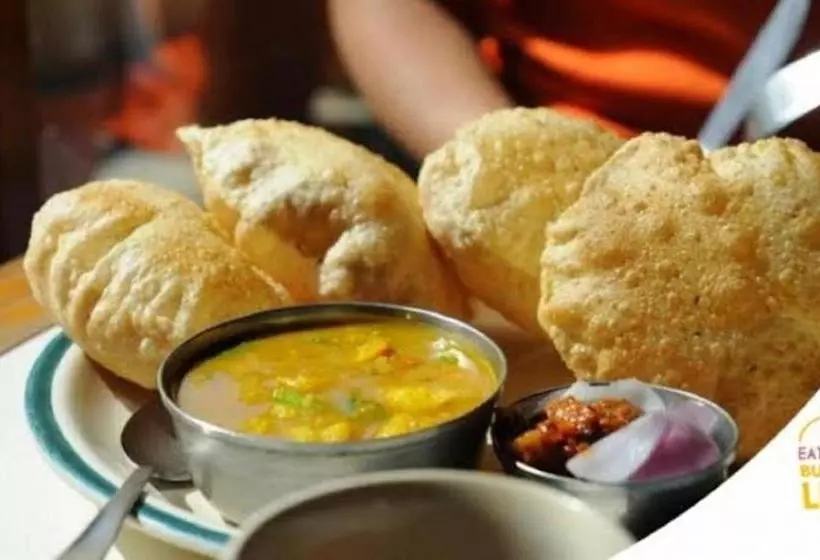 Hotelli Grand Suites   A Unit Of D Capitol Near Delhi Airport