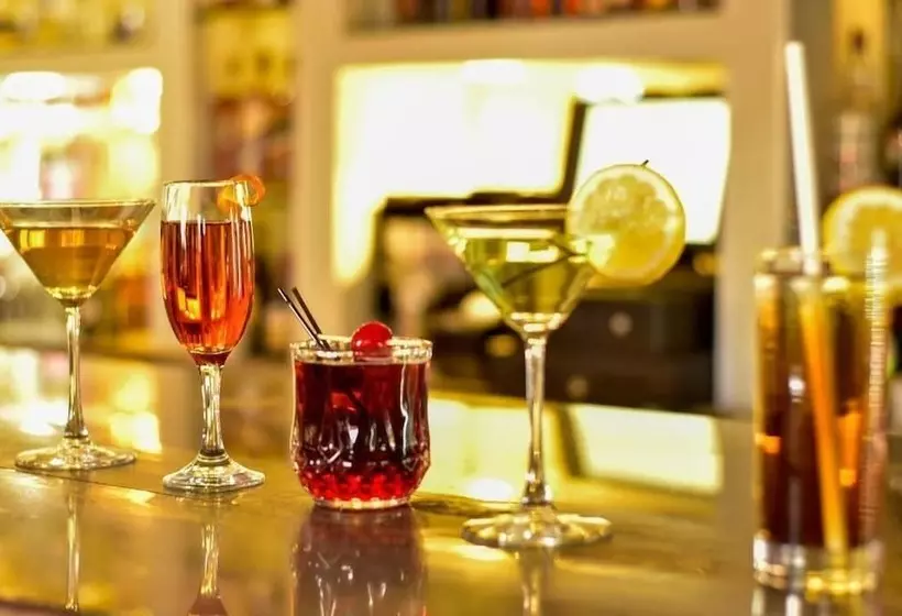 هتل Esiankiki Resort & Spa