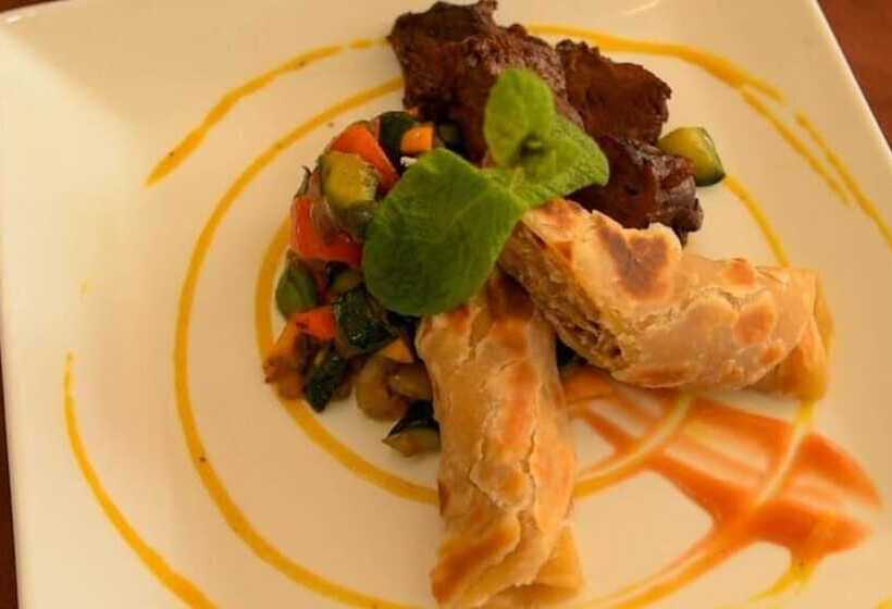 هتل Esiankiki Resort & Spa