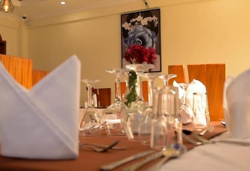 هتل Esiankiki Resort & Spa