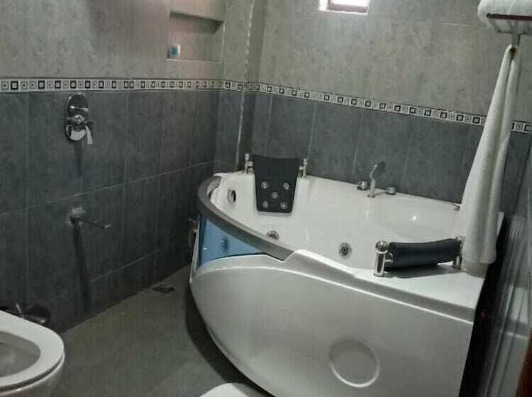 هتل Esiankiki Resort & Spa