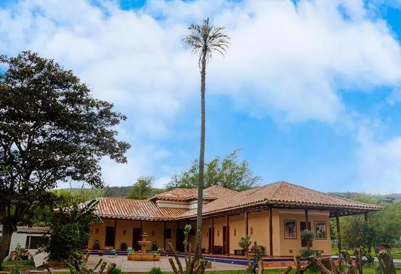 ホテル Marquesa De Pinares