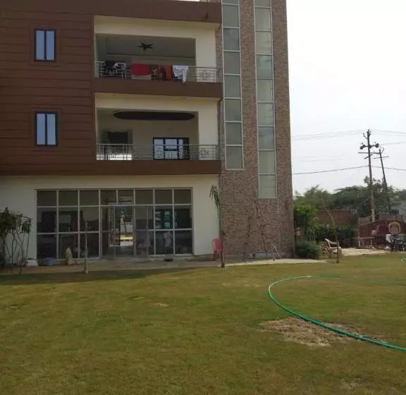 Hotelli Mukhiya Garden