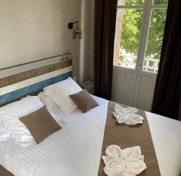هتل Logis Hôtel  Restaurant Le Relais Guillaume De Normandy