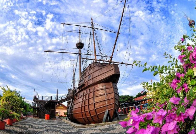 Hotel Swan Garden Resort