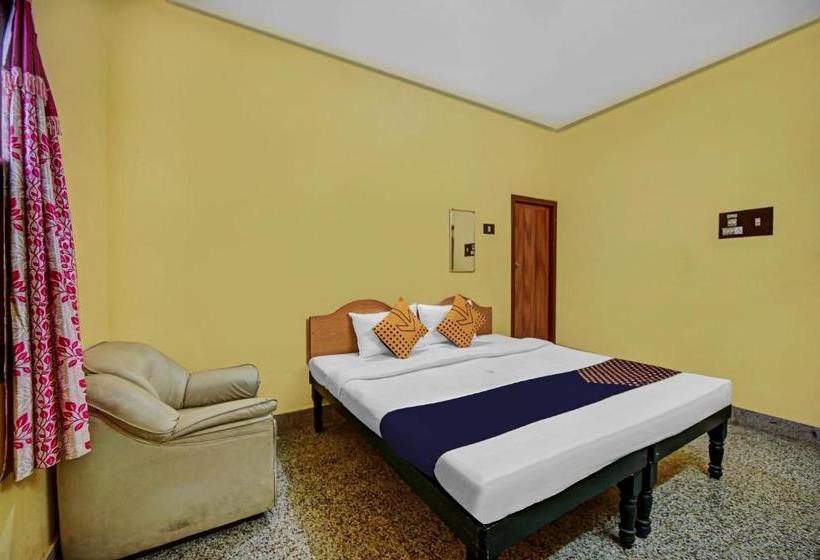 Szálloda Vaccinated Staff  Spot On 76801 Rks Residency