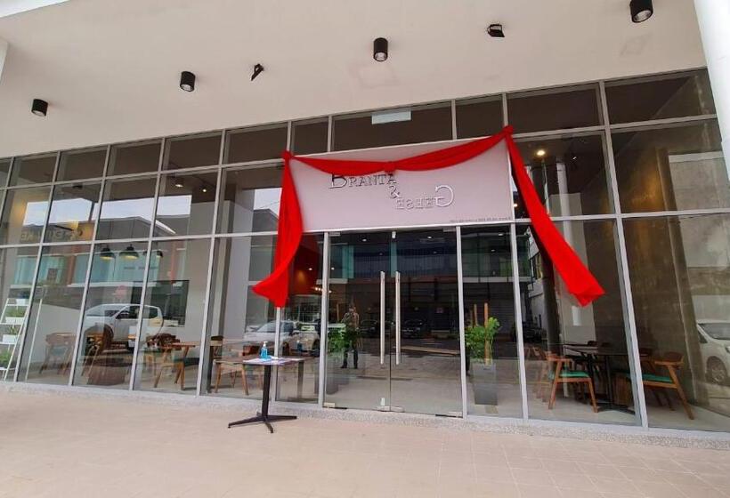 Hotel Swan Garden Resort