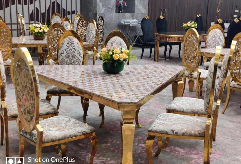 בית מלון כפרי The Amore