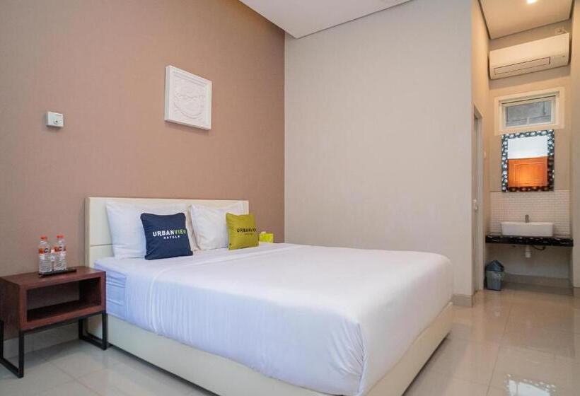 Urbanview Hotel Bubusini Batu By Reddoorz