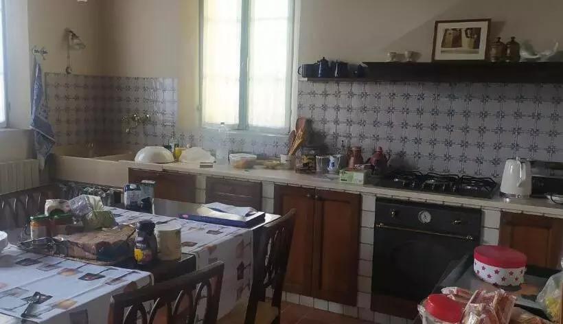 ベッドアンドブレックファースト La Rosa Selvatica