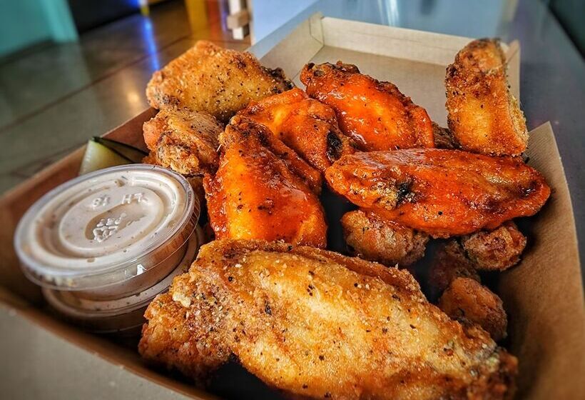 هتل Moxy Portland Downtown