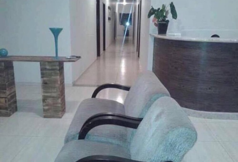 בית מלון כפרי Sanbru