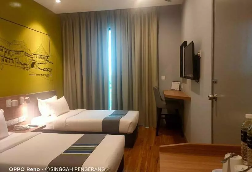 ホテル Singgah Pengerang