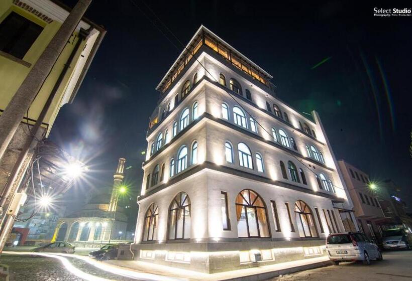 Sahati Hotel & Restaurant