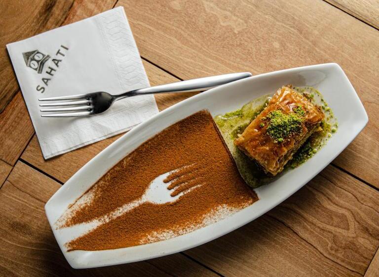 Sahati Hotel & Restaurant