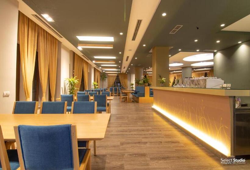 Sahati Hotel & Restaurant