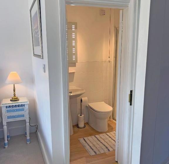 ベッドアンドブレックファースト Ventnor Bay House