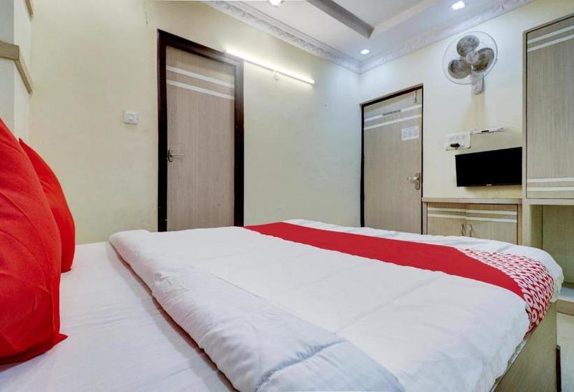 호텔 Oyo 77132 Hari Dham