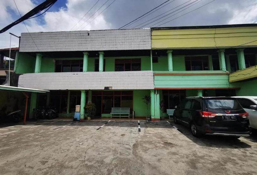 בית מלון כפרי Oyo 90136  Bone Indah