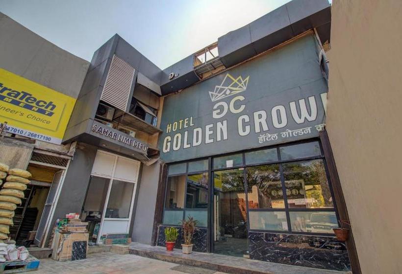 בית מלון כפרי Oyo Mum2055  Golden Crown