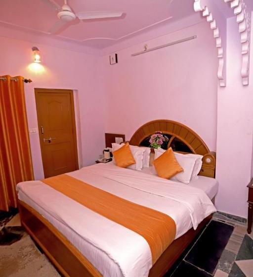 בית מלון כפרי Rang Sagar Haveli