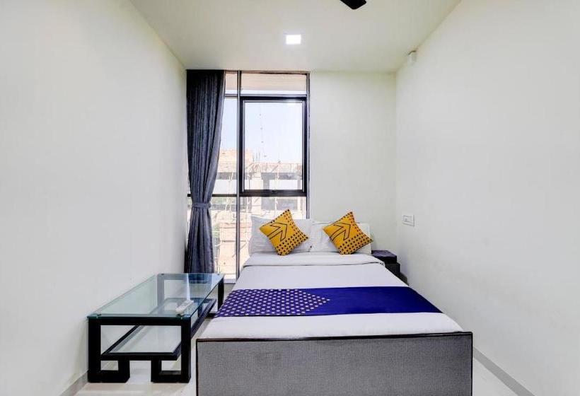 Hotel Spot On 76858  Grand Shivay