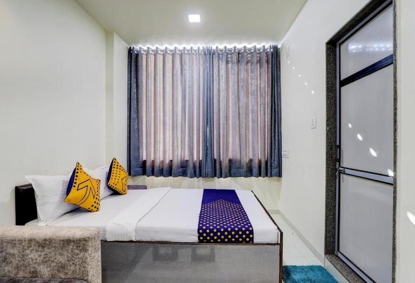 Hotel Spot On 76858  Grand Shivay