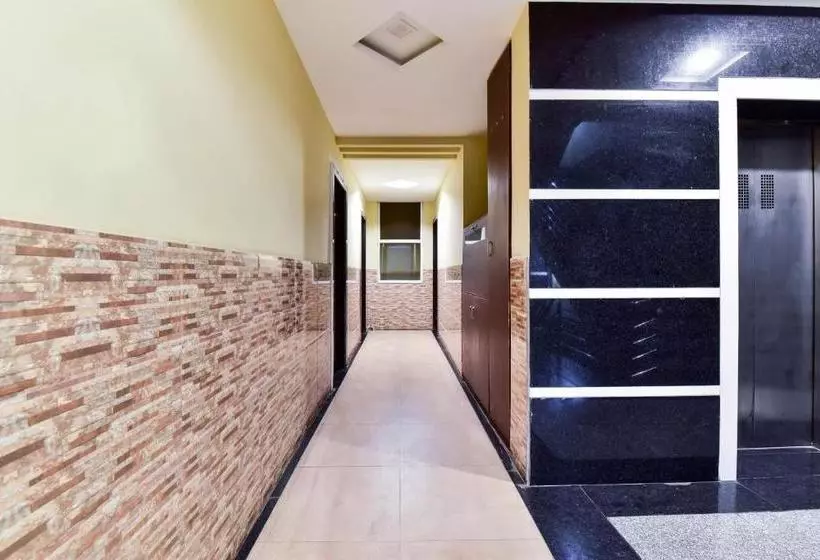 Hotelli Spot On 76981 Shri Ganga Residency