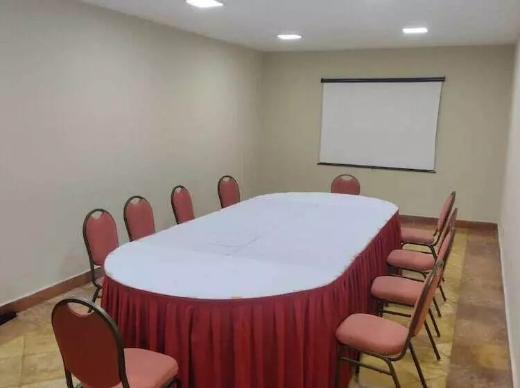 ホテル Sun City Rota Das Emoções