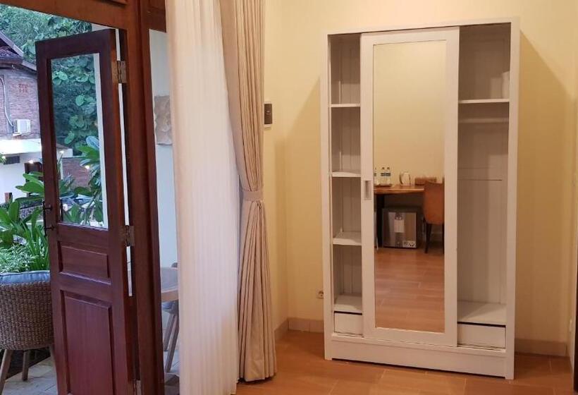 Jepara Garden Resort