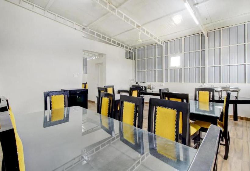 酒店 Capital O 76540  Slice