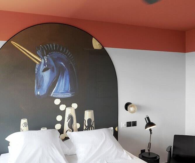 هتل Dina Morgabine Saint Denis