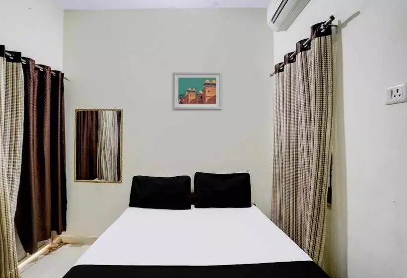 ホテル Oyo 66336  Orchid Homes
