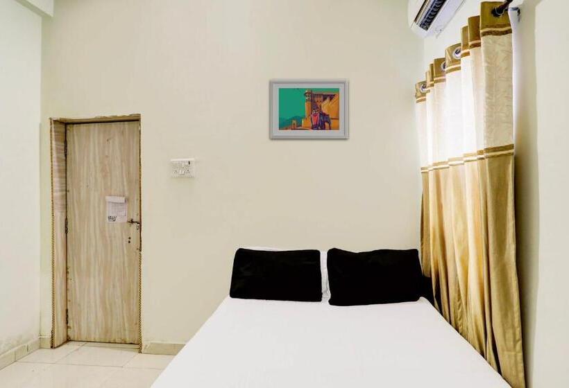 호텔 Oyo 66336 Orchid Homes