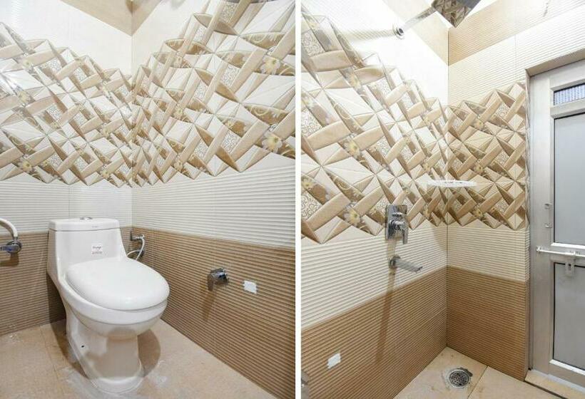 فندق Oyo 76392 Kh Homes