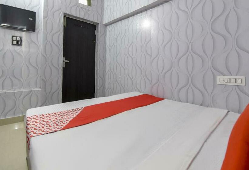 فندق Oyo 76392 Kh Homes